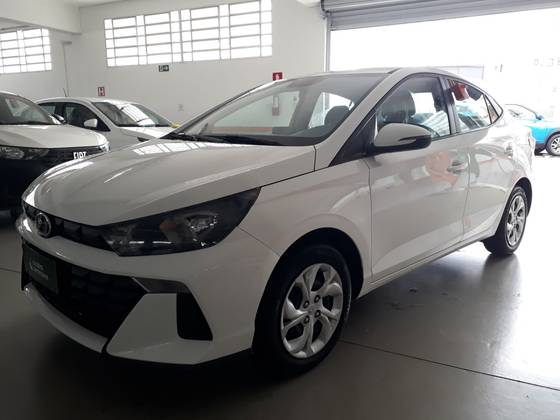 HYUNDAI HB20S 1.0 12V FLEX COMFORT PLUS MANUAL HYUNDAI HB20S 1.0 12V FLEX COMFORT PLUS MANUAL